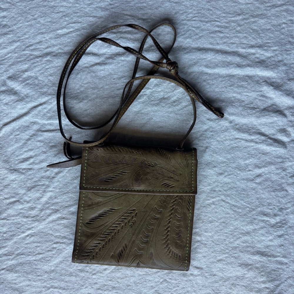 J.L. Saldivar Handcrafted Tooled Leather Crossbody Bag in Olive Green